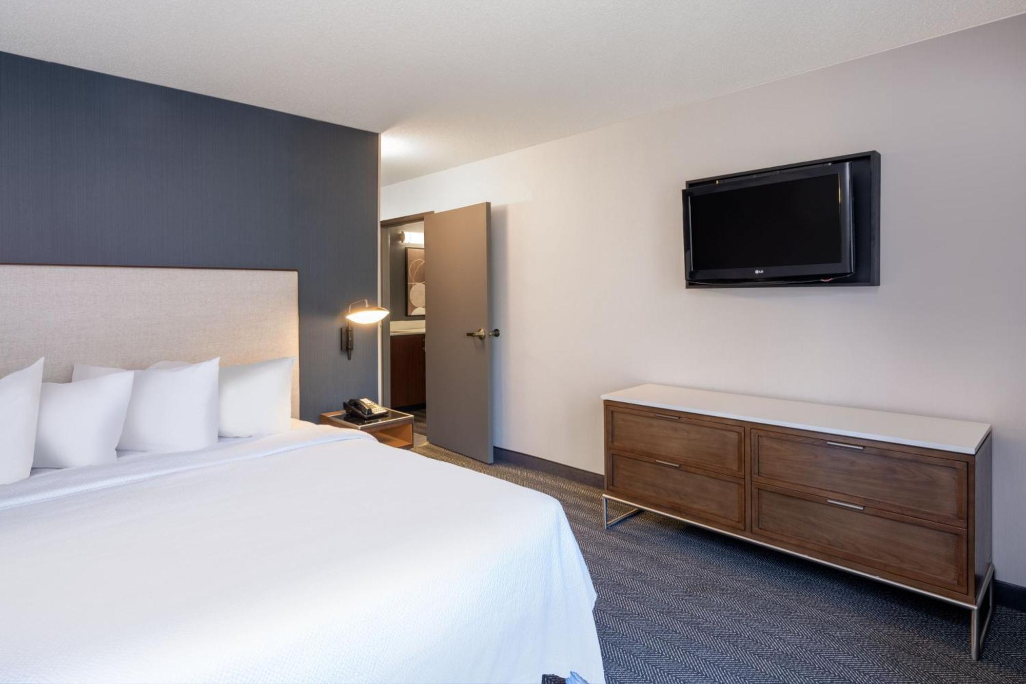 Courtyard By Marriott Colorado Springs South Otel Dış mekan fotoğraf