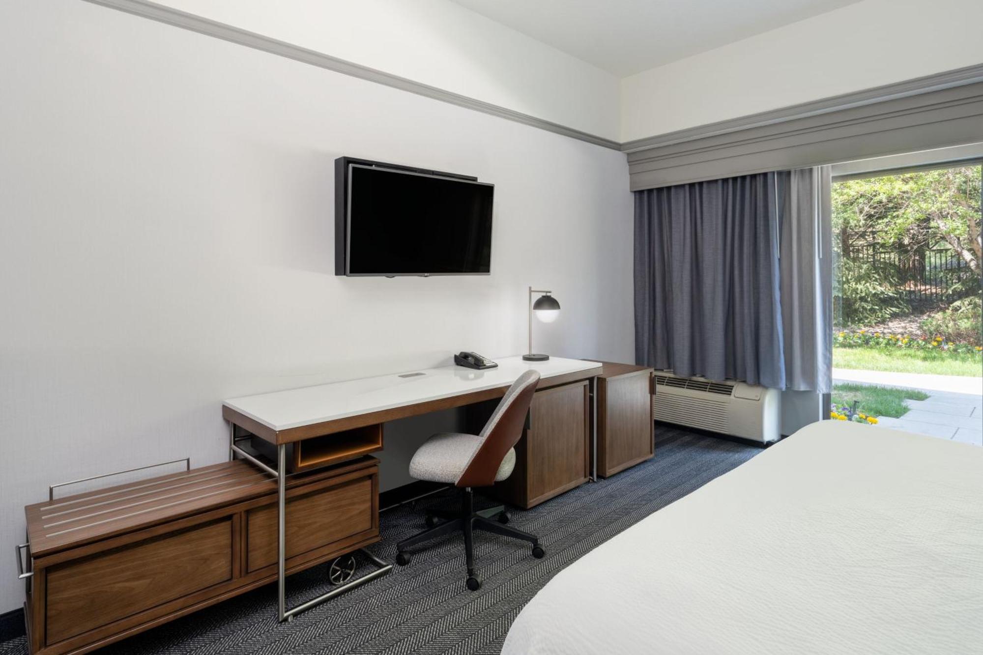 Courtyard By Marriott Colorado Springs South Otel Dış mekan fotoğraf